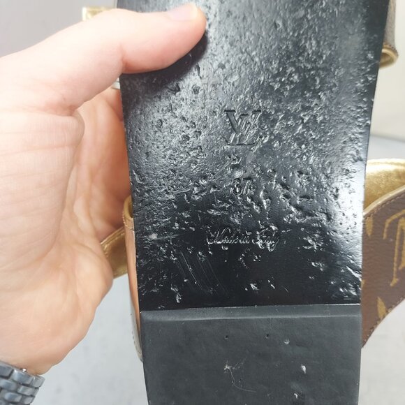 Louis Vuitton Brown Gold Buckle Bom Dia Monogram Flat Slide Sandals - Picture 9 of 16